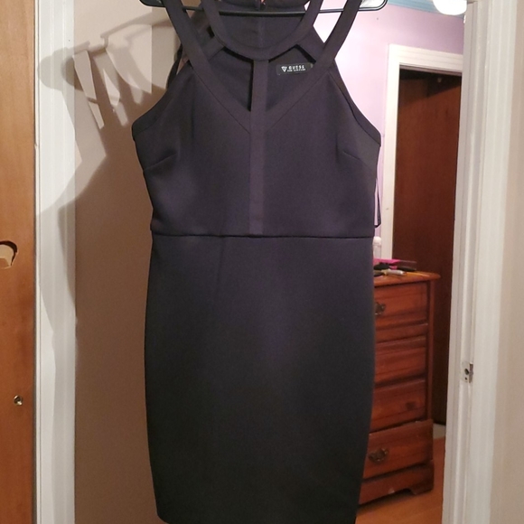 Dress - Picture 2 of 4